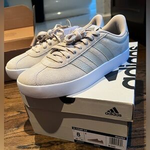 NIB NWT Adidas VL Court 3.0 grey gray sneakers size 8